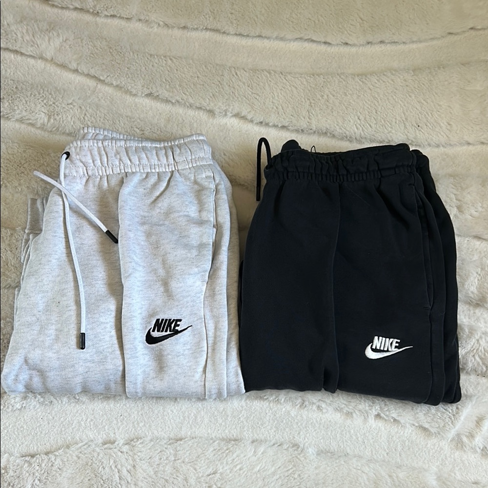 Nike Black and Gray Sweatpants jogger Fit